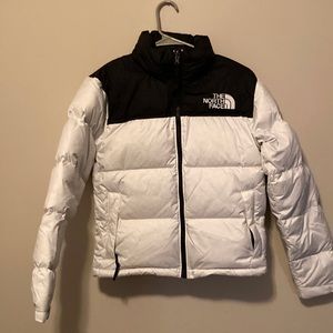 Women’s North Face 1996 Retro Nuptse Jacket